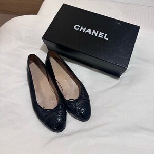Chanel Black Ballerina Flats